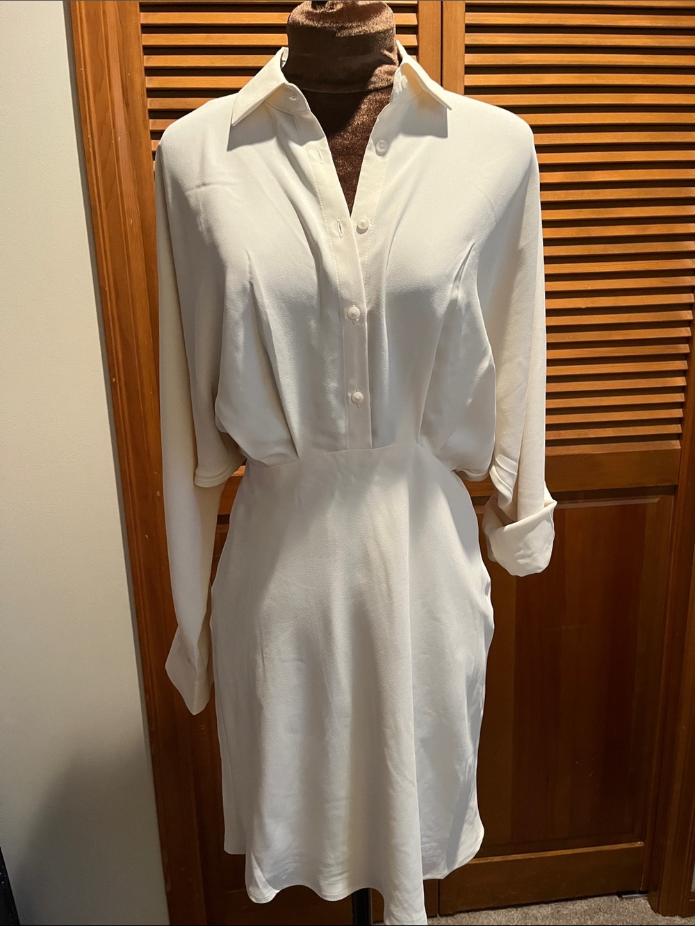 EXPRESS Classic Cream Shirt Dress XSMALL